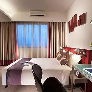 Deluxe Two-Bedroom Apartment